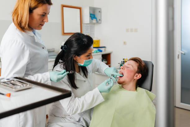 Best Emergency Root Canal Treatment in River Rouge, MI